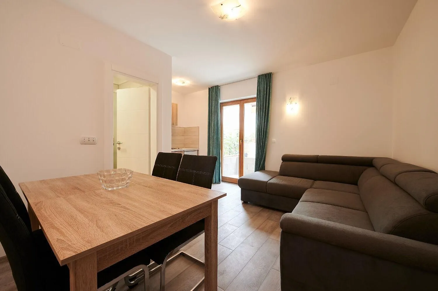 Apartments Antonia - 270M To Sea Trogir Croatia